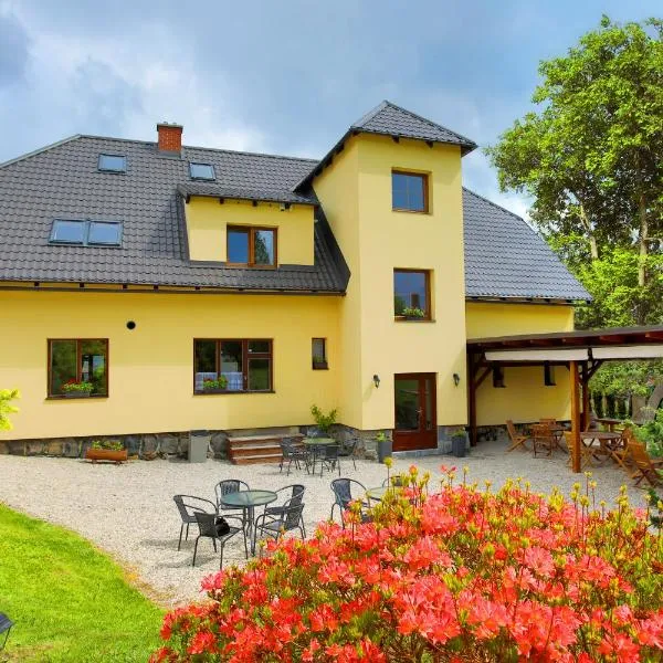 Hostinec u Rudy, hotel v destinaci Vrát