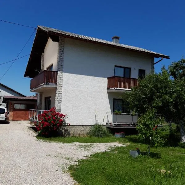 Studio apartman CENTAR, viešbutis mieste Jasenak