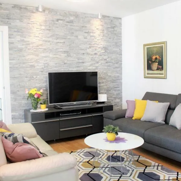 Apartment Dajana, hotel en Bol