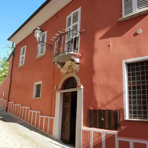 La Rocca di Efisio, hotel di Costigliole dʼAsti