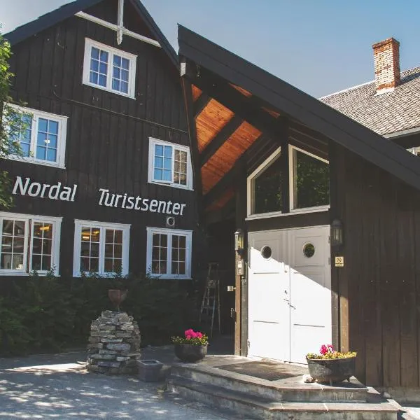 Nordal Turistsenter, hotel v mestu Lom