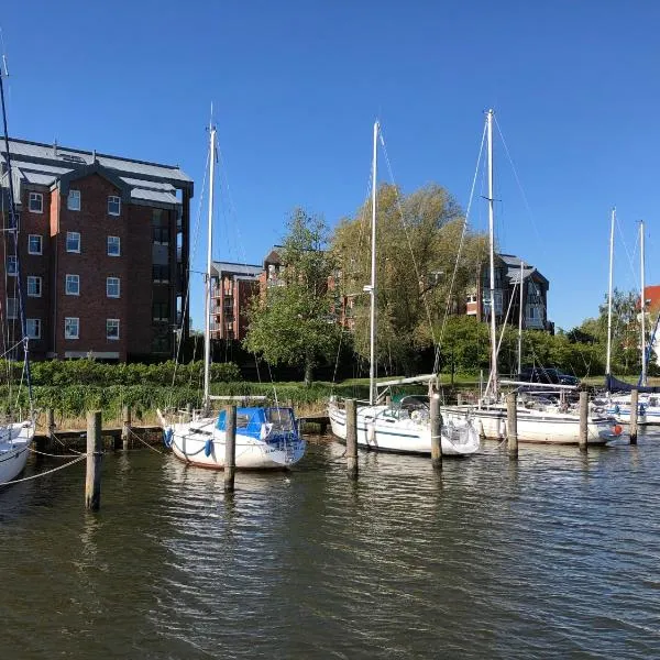 Ferienwohnung direkt am Ryck- Nähe UNI und Kliniken, hotel in Greifswald