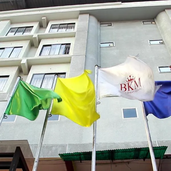 Hotel BKM International โรงแรมในTellicherry