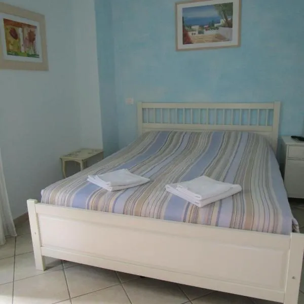 B&B Laura, hotel v destinaci Pastrengo