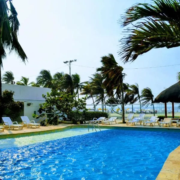 Hotel Playa Club, hotel em Cartagena das Índias