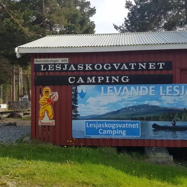 Lesjaskogsvatnet Camping, hôtel à Bjorli