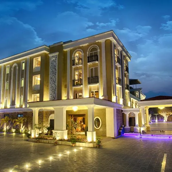 Four Vedas Hotel & Resort, hotel in Bāghdogra