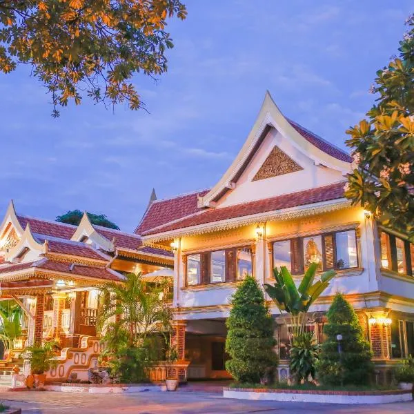 E-Outfitting Vang Thong Hotel, hotell sihtkohas Ban Tat