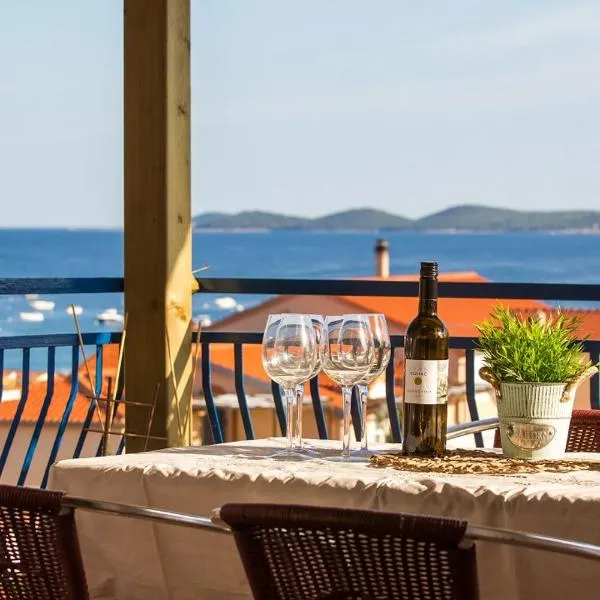 Apartmani INO, hotel v Pakoštane