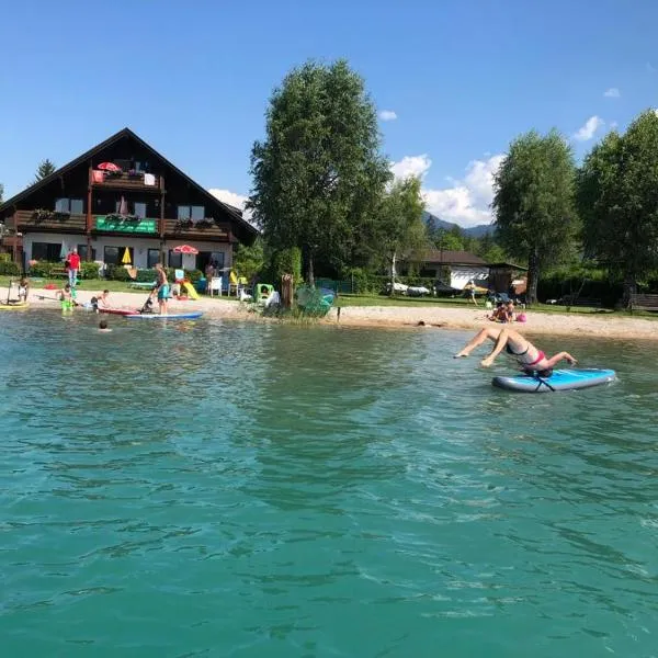 Haus Kleinbichler, hotel di Faak am See