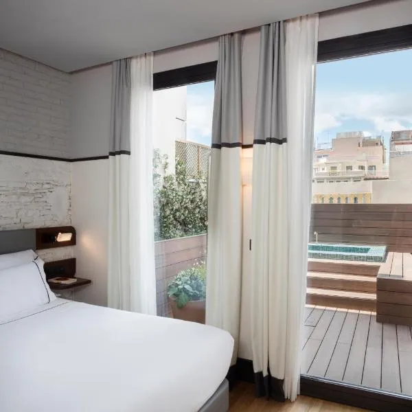 Praktik Èssens, hotel v destinaci Barcelona