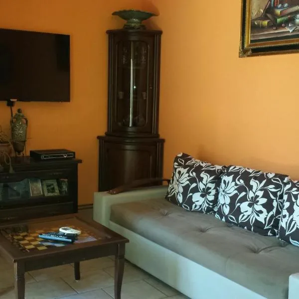 Sole Apartments, hotel in Kotor