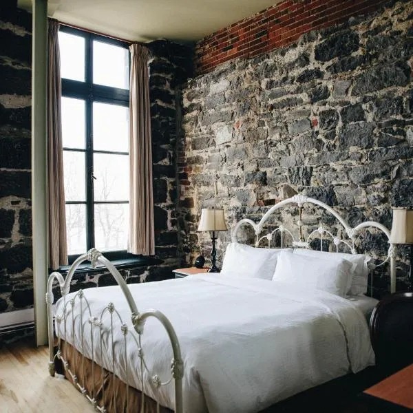 Auberge du Vieux Port by Gray Collection, hotel in Montreal