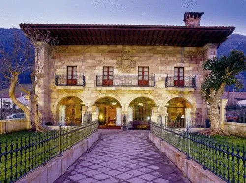 Hotel Palacio Guevara, hotel v destinácii Treceño
