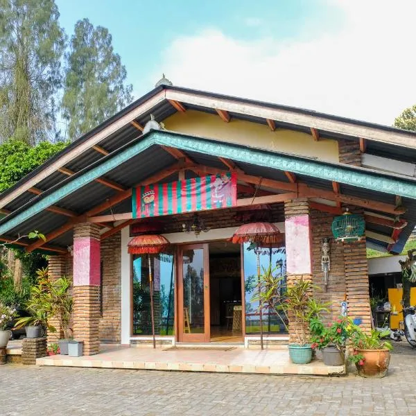 RedDoorz near STAB Syailendra Kopeng, hotel v destinaci Salatiga
