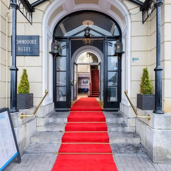 Commodore Hotel, khách sạn ở Cobh