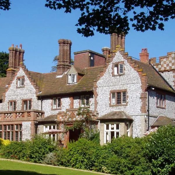 Dales Country House Hotel, hotel in Sheringham