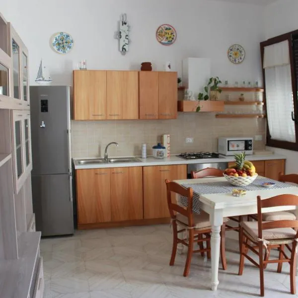 GUEST HOUSE ZIO MICHELE - CINISI, hotel v destinácii Cinisi