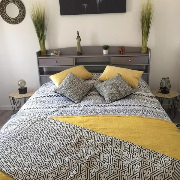 La Maison des Prés Disney Paris, viešbutis mieste Chambry