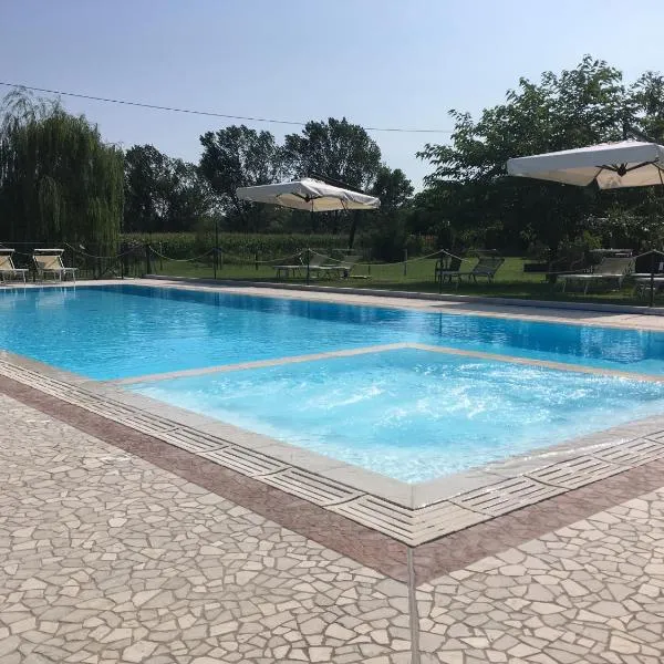 Agriturismo La Cascinetta, hotel v destinaci Pieve di Cento