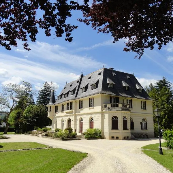 Villa Bagatelle: Saint-Christophe-sur-Guiers şehrinde bir otel