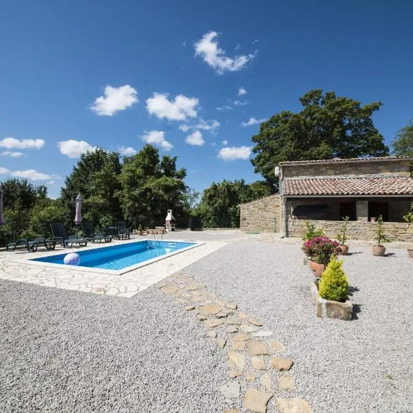 Holiday Home Cosseriga, hotel di Račički Brijeg