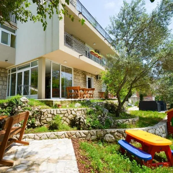 Guesthouse Grotta Di Nicola โรงแรมในโกตอร์