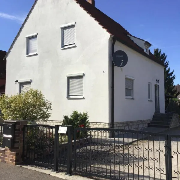 Ferienwohnung Elina, Hotel in Maxhütte-Haidhof