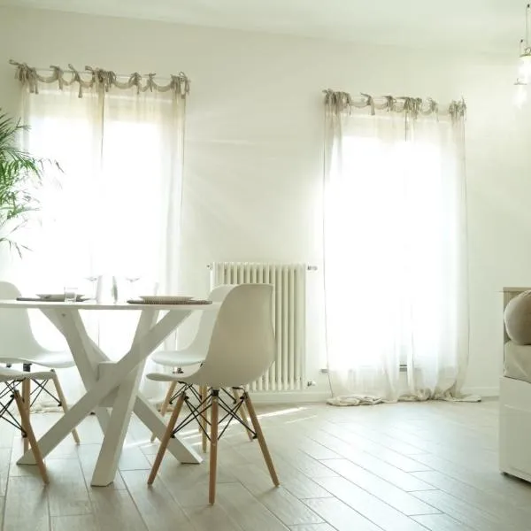 Casa Sisu - Apartment, hotel v Bergamu