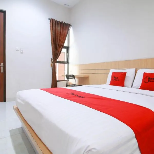 RedDoorz Syariah near Universitas Jenderal Soedirman, hotell sihtkohas Purwokerto