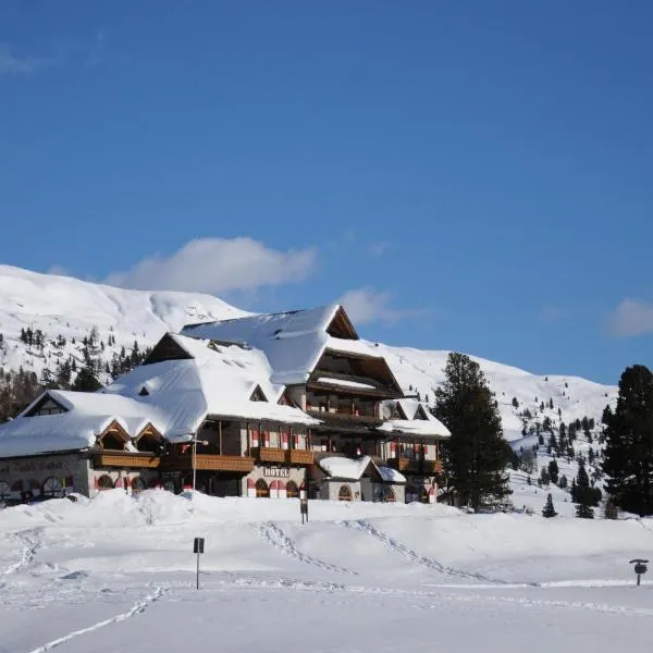 Hohe Gaisl, hotel en Braies