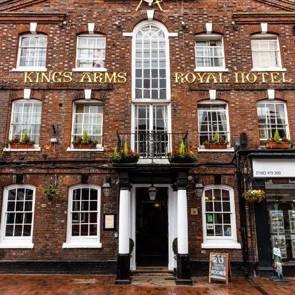 The Kings Arms and Royal Hotel, Godalming, Surrey, hotel in Hascombe