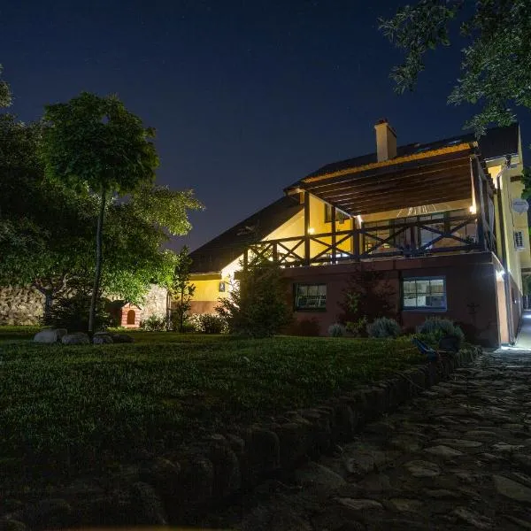 Guesthouse Silvani, khách sạn ở Ribarska Banja