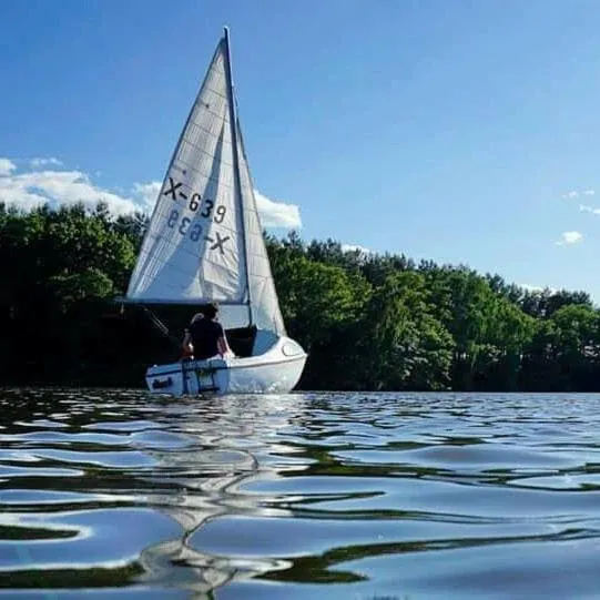 Osada Laskowo, Ośrodek Laskowo domki nad jeziorem, hotel in Konstantynowo