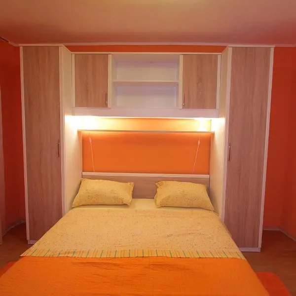 Apartment Tancabel, hotel in Lovran