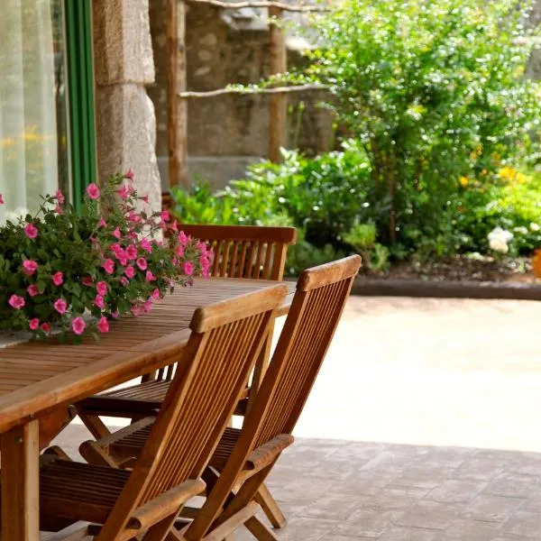 A Casa Di Mìnola, hotel v destinaci Roe