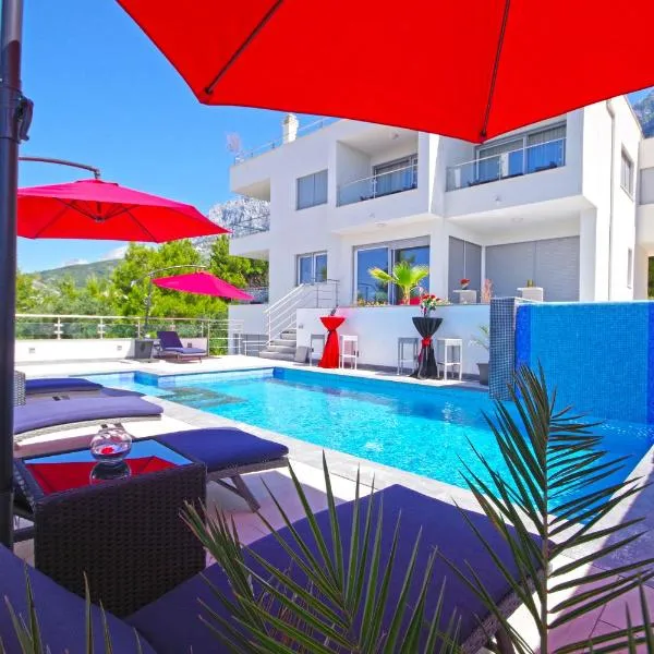 Villa Inis, hotel in Makarska