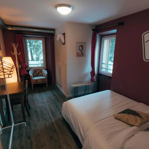 1861 Châtel Hostel – hotel w mieście Châtel