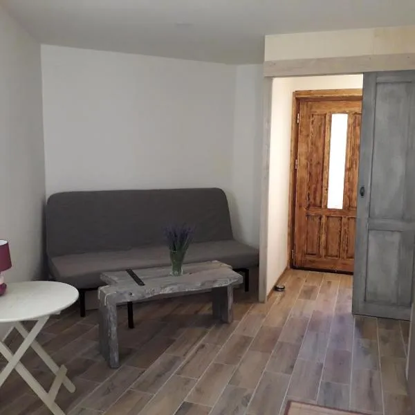 Apartman Na Horách, hotel en Příbram