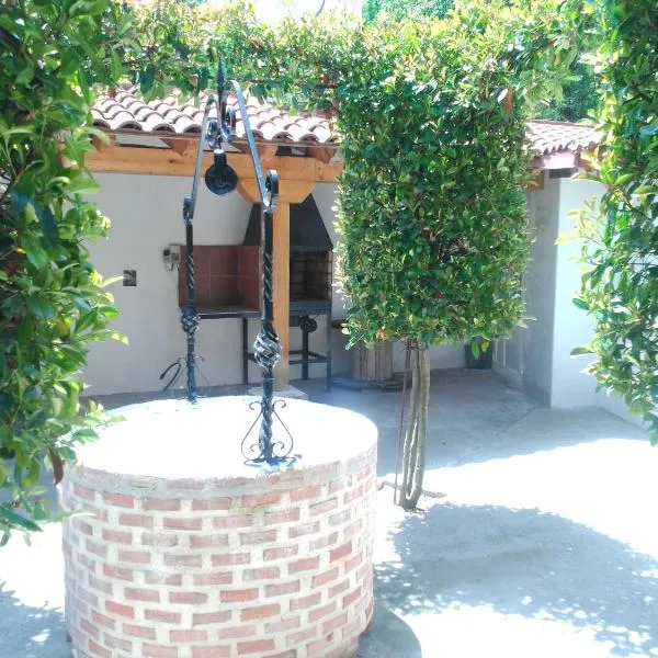 APARTAMENTOS LA CASONA DE EZCARAY CON TERRAZAS y PATIOS INDIVIDUALES, Hotel in Ezcaray