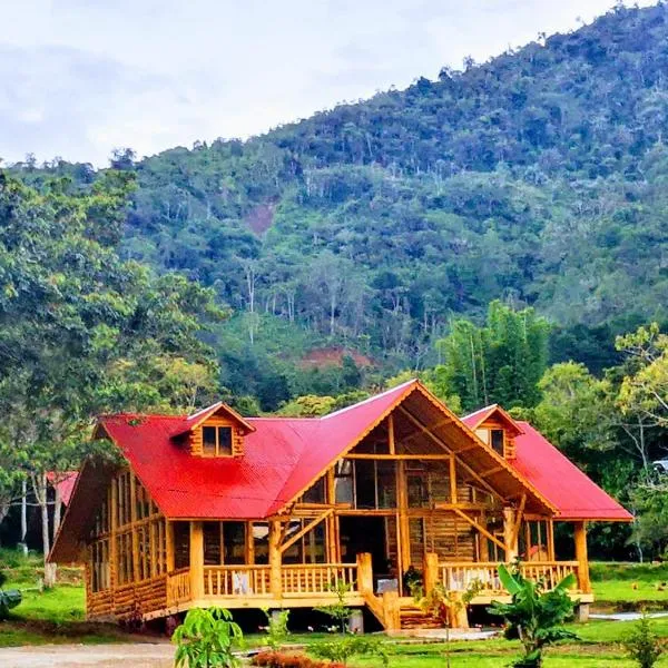 HASSINGER RANCH Cabañas, hotel v destinaci Oxapampa