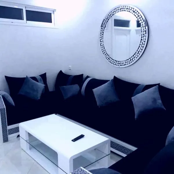 Rif Appartment、アル・ホセイマのホテル