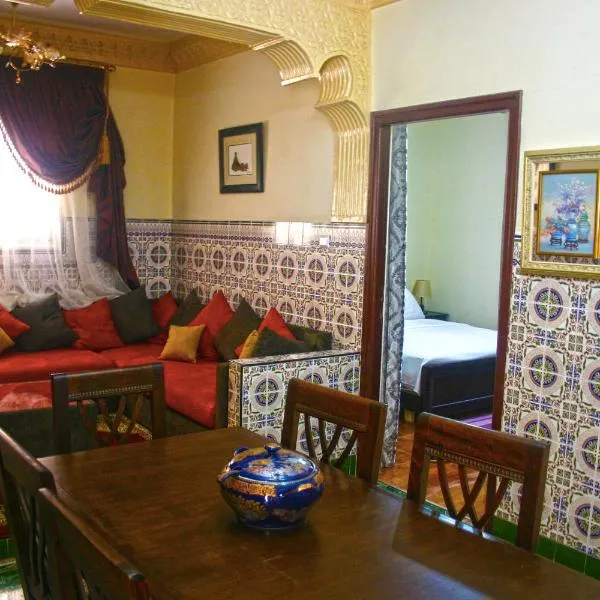Maison Boughaz, hotel en Gzennaïa