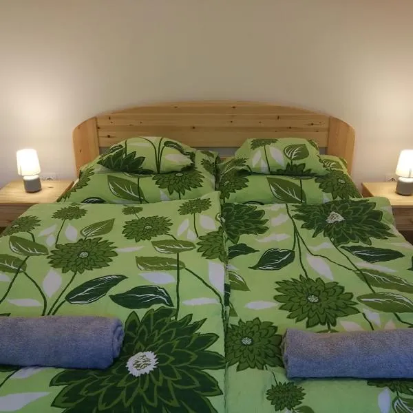 Lila Akác Vendégház Esztergom, hotel v Ostřihomi