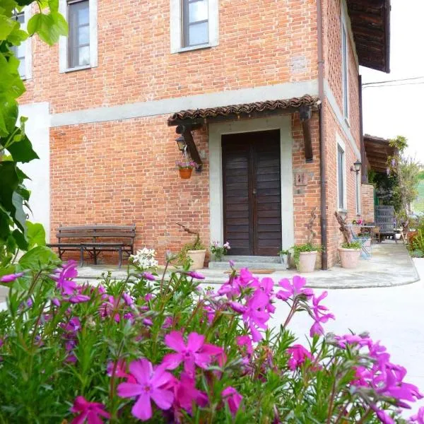 Agriturismo Viticcio, hotel in La Morra