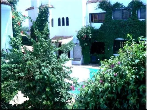 Hotel Hacienda, hotel v destinaci Martil