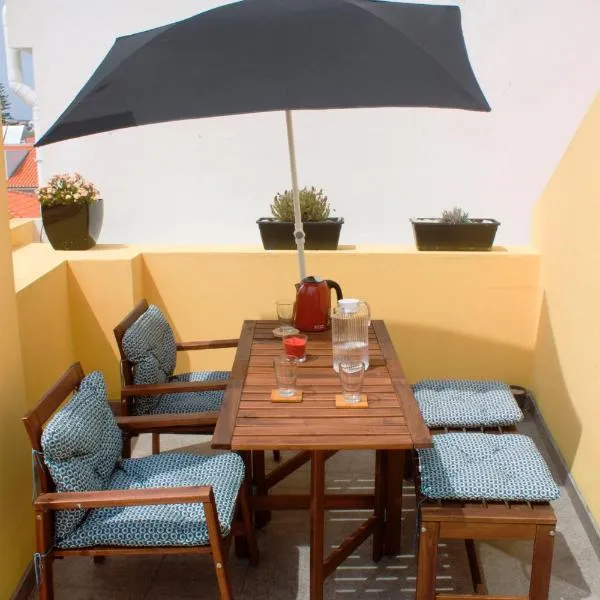 Friendly Peniche Apartment, hotel in Peniche