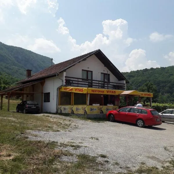 Prenoćište Vitas, hotel v destinaci Miljevina