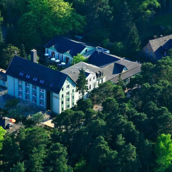 Seehotel Ecktannen, hotel in Waren