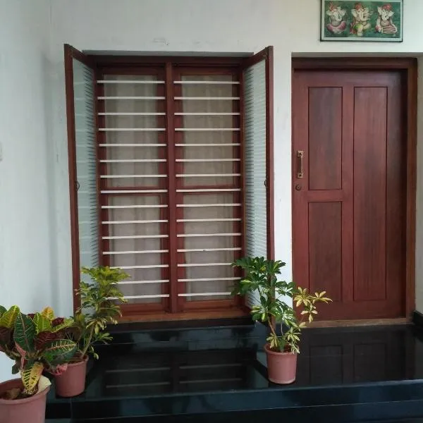 Yaa Residency near VIT, hotel en Ranipet